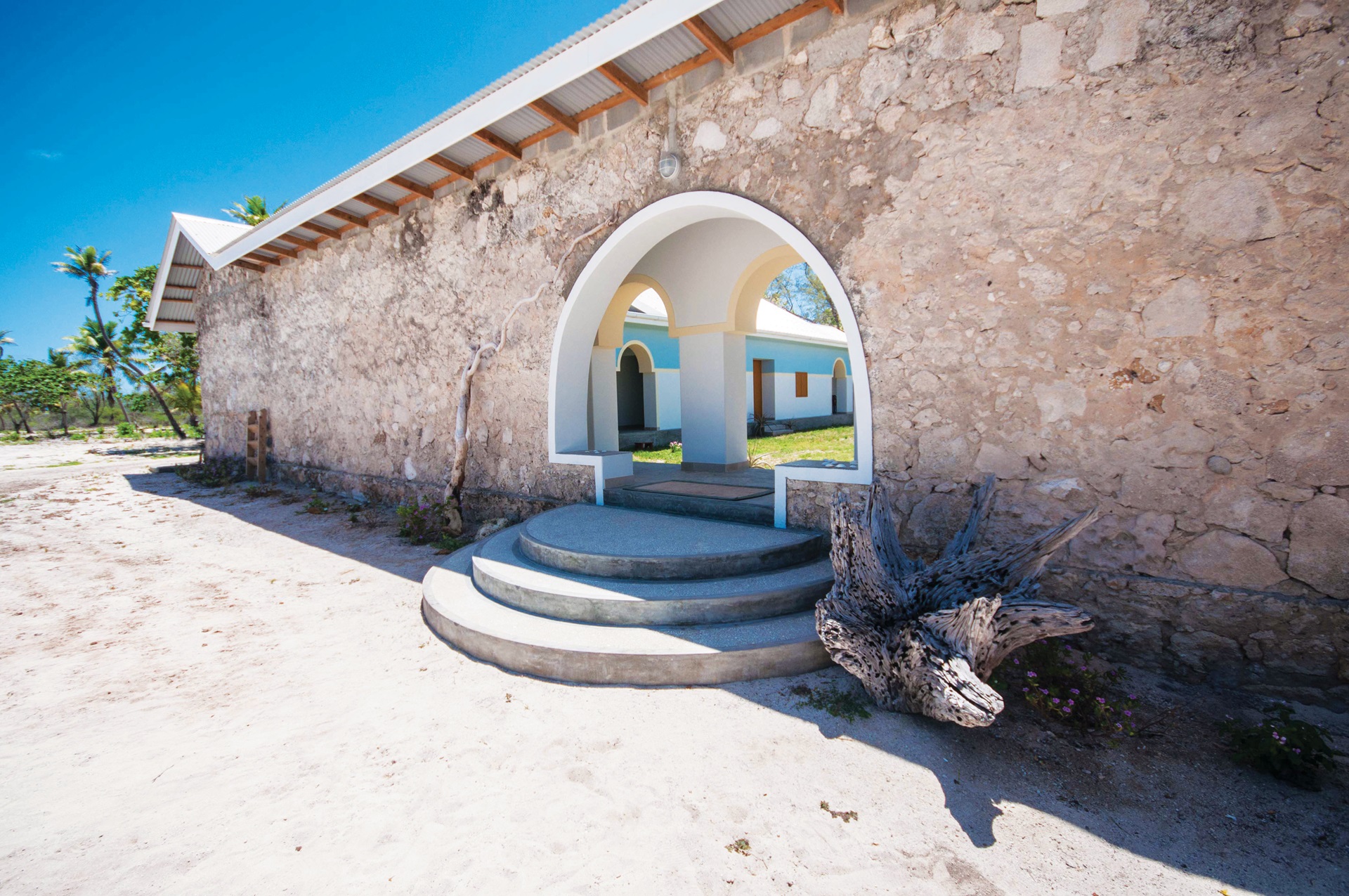 Coral House Astove