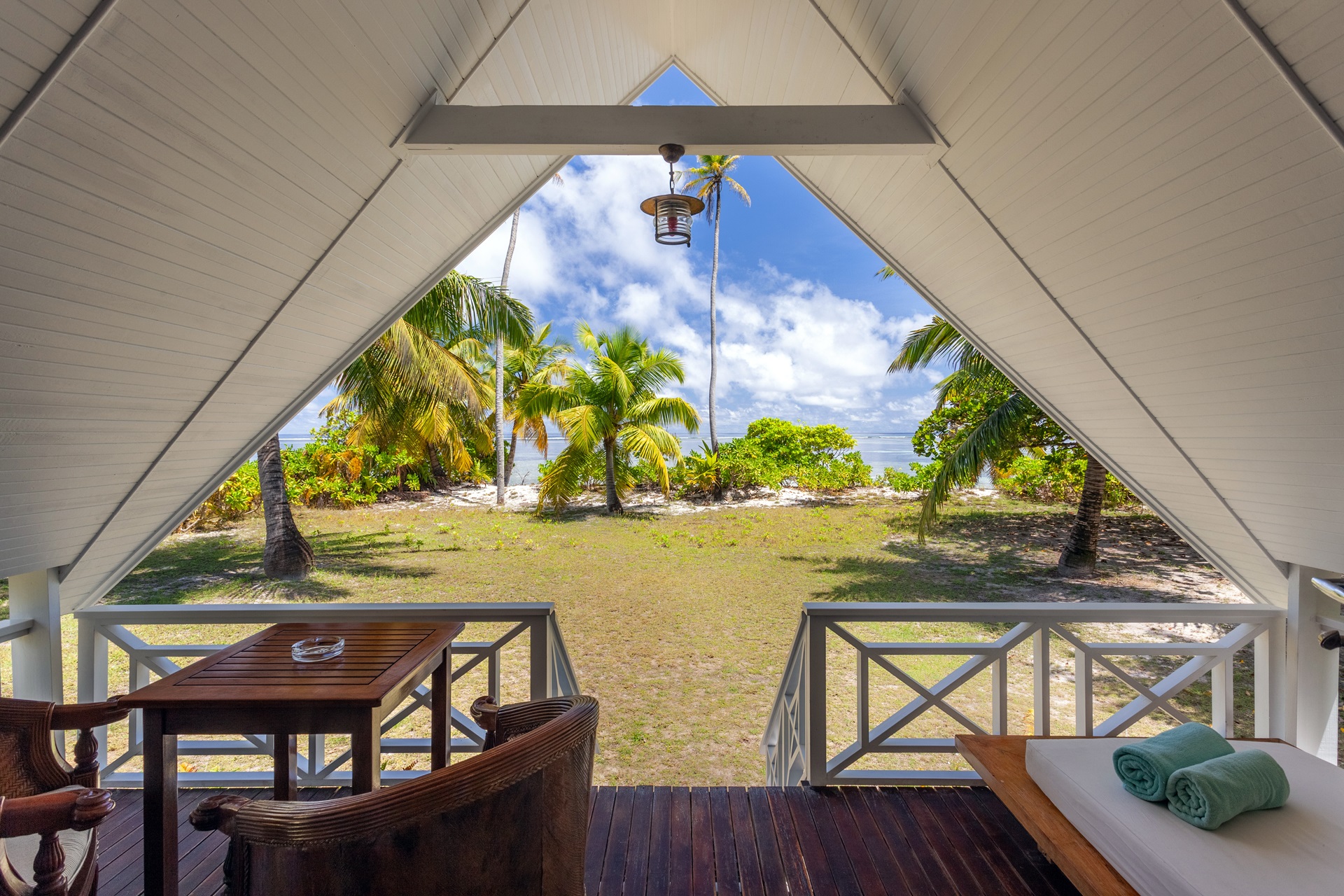 Beach Bungalow Alphonse Seychelles