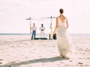 Mariage unique sur la page aux Seychelles